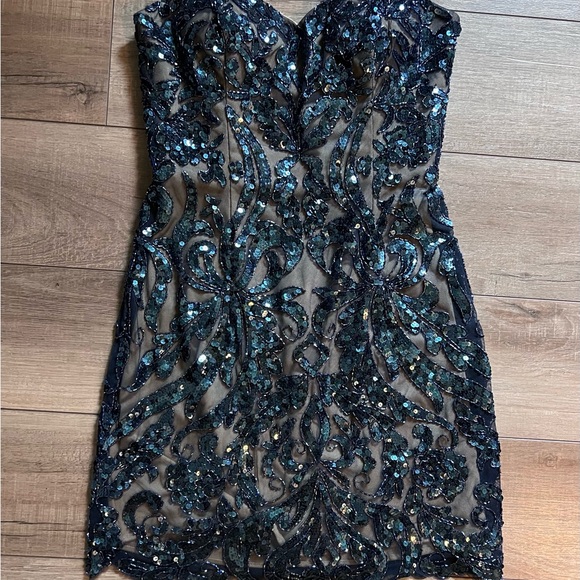 Elegant Strapless Blue Sequin Dress - Picture 3 of 11